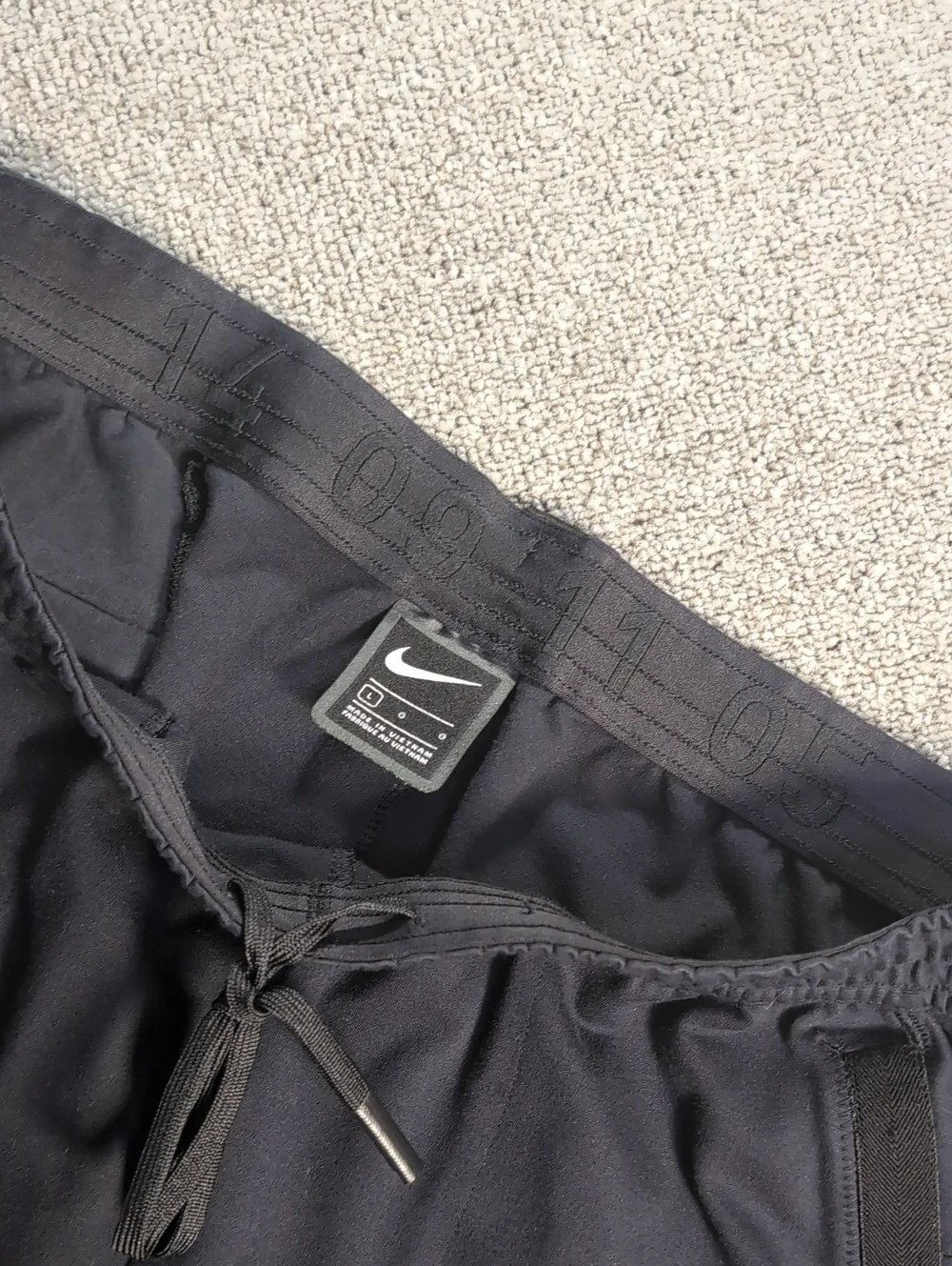 Nike Sportswear Tech Pack Knit Pants Size Large in Black BV4452-010